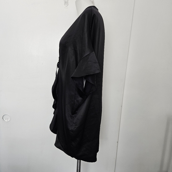 Victorias secret satin Robe - Picture 3 of 7